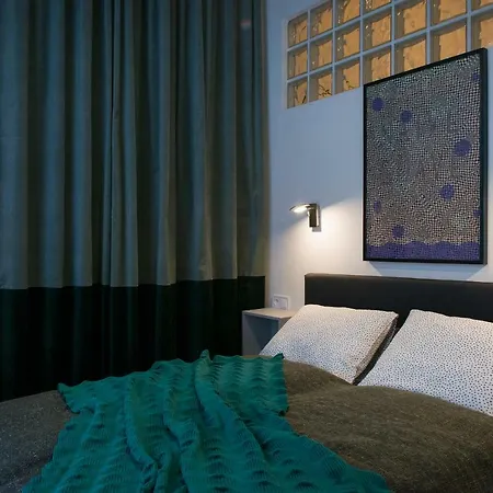 Brand New Central Tv Tower For Up To 6 People Apartment Prague